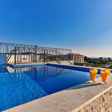 De Lux Apartments Luka Бар Экстерьер фото