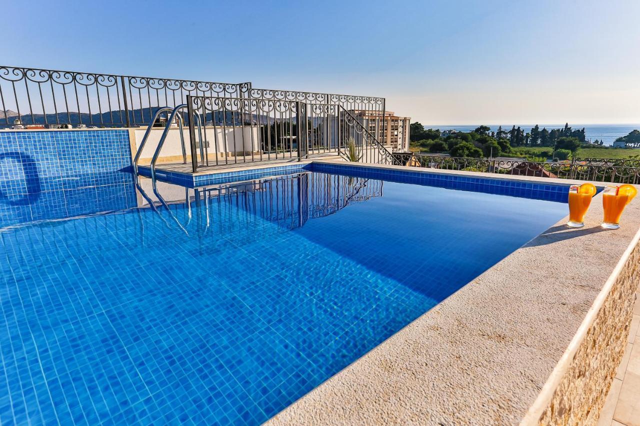 De Lux Apartments Luka Бар Экстерьер фото