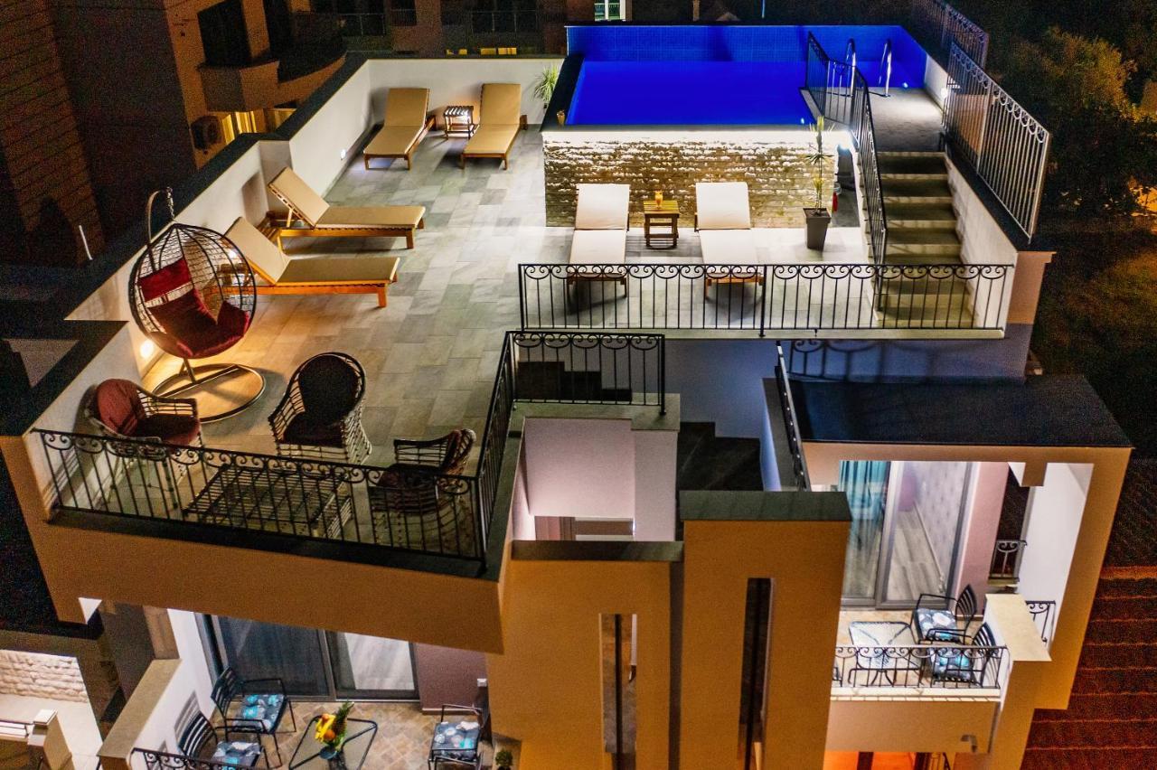 De Lux Apartments Luka Бар Экстерьер фото
