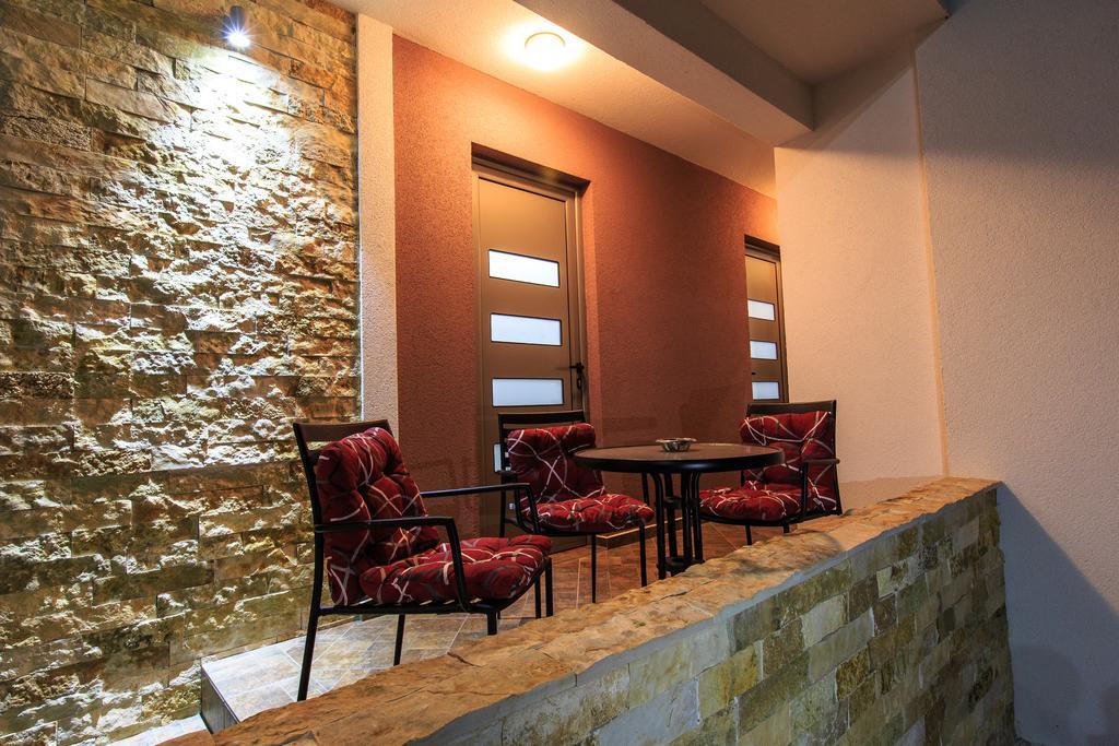 De Lux Apartments Luka Бар Экстерьер фото