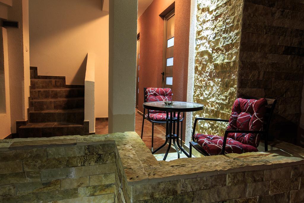 De Lux Apartments Luka Бар Экстерьер фото