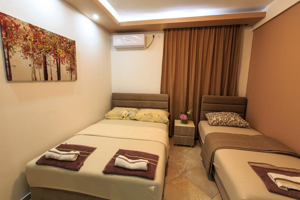 De Lux Apartments Luka Бар Экстерьер фото