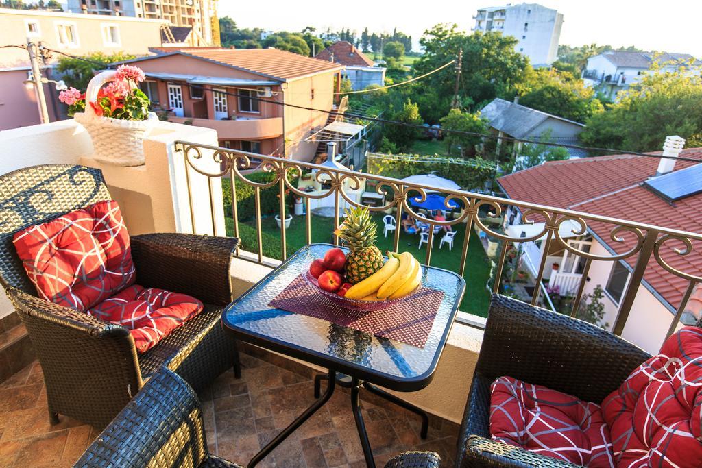 De Lux Apartments Luka Бар Экстерьер фото