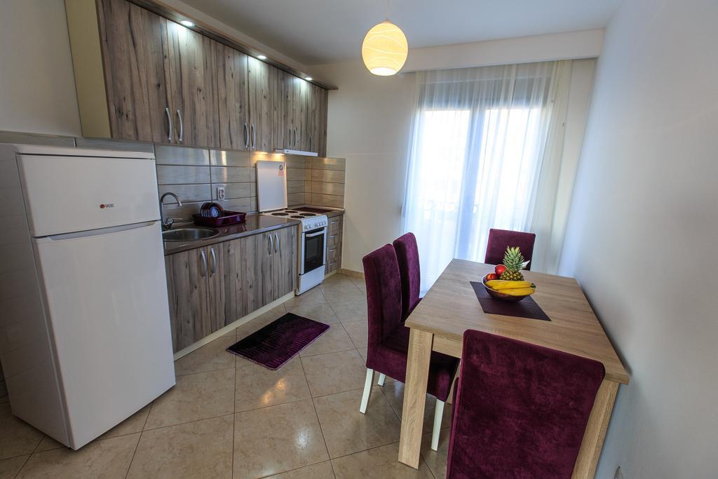 De Lux Apartments Luka Бар Экстерьер фото