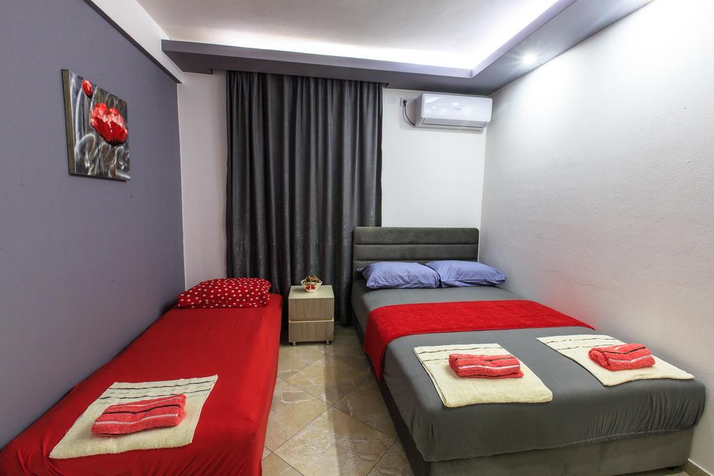 De Lux Apartments Luka Бар Экстерьер фото