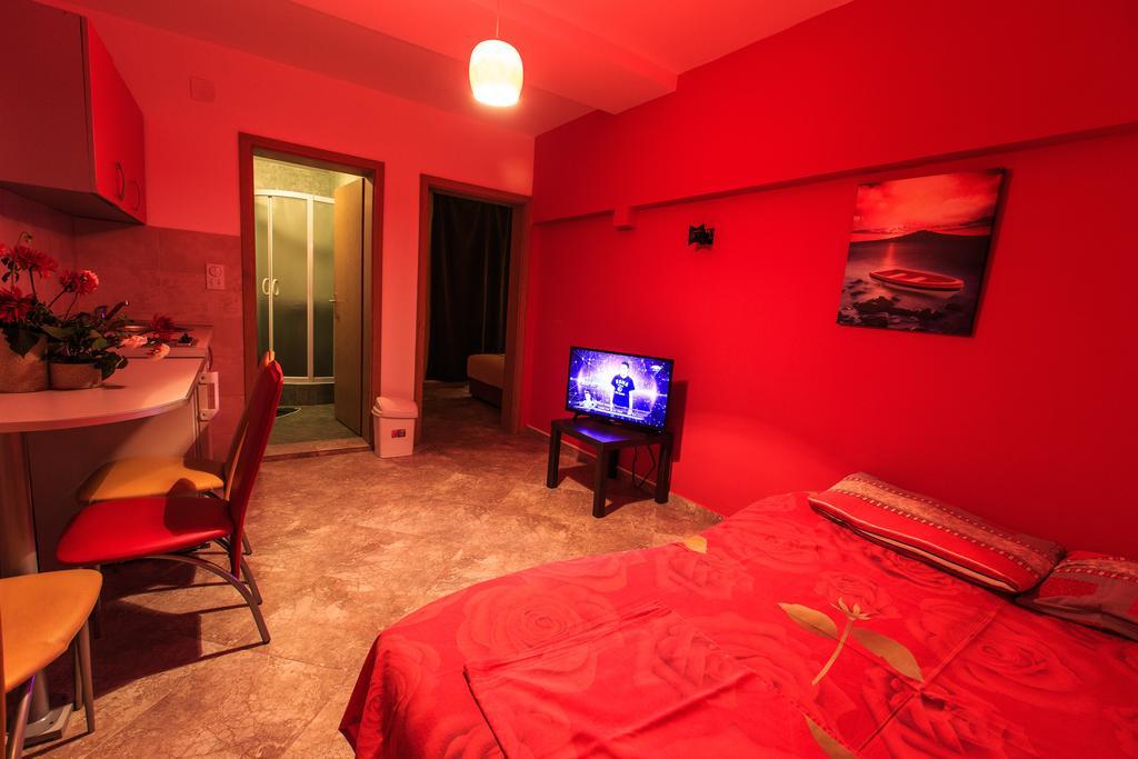 De Lux Apartments Luka Бар Экстерьер фото