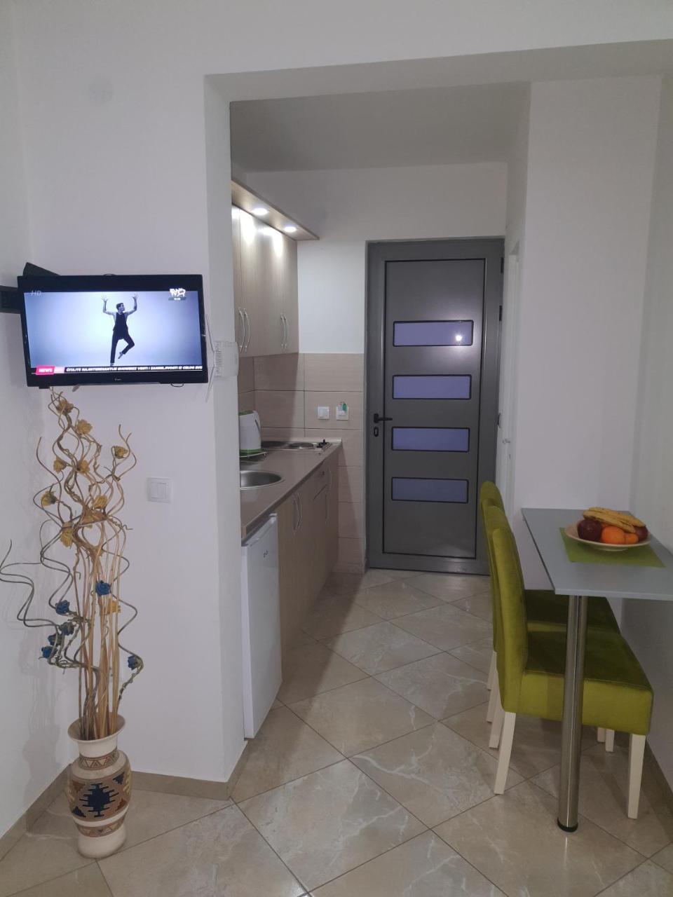 De Lux Apartments Luka Бар Экстерьер фото