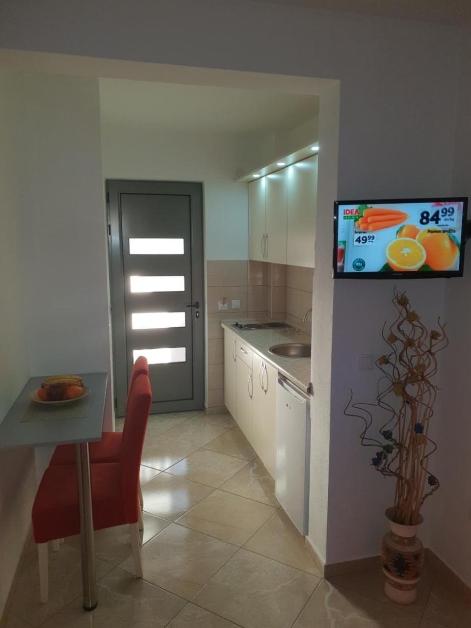 De Lux Apartments Luka Бар Экстерьер фото
